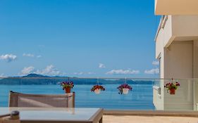 Luxury Sea View Apartaments